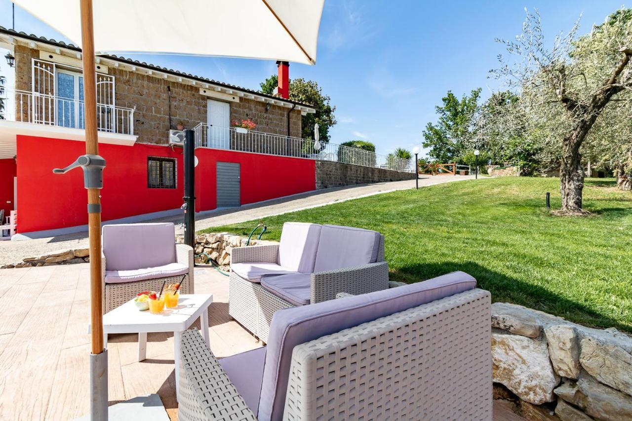 Villa Vacanze La Quercia Carbognano Exterior photo